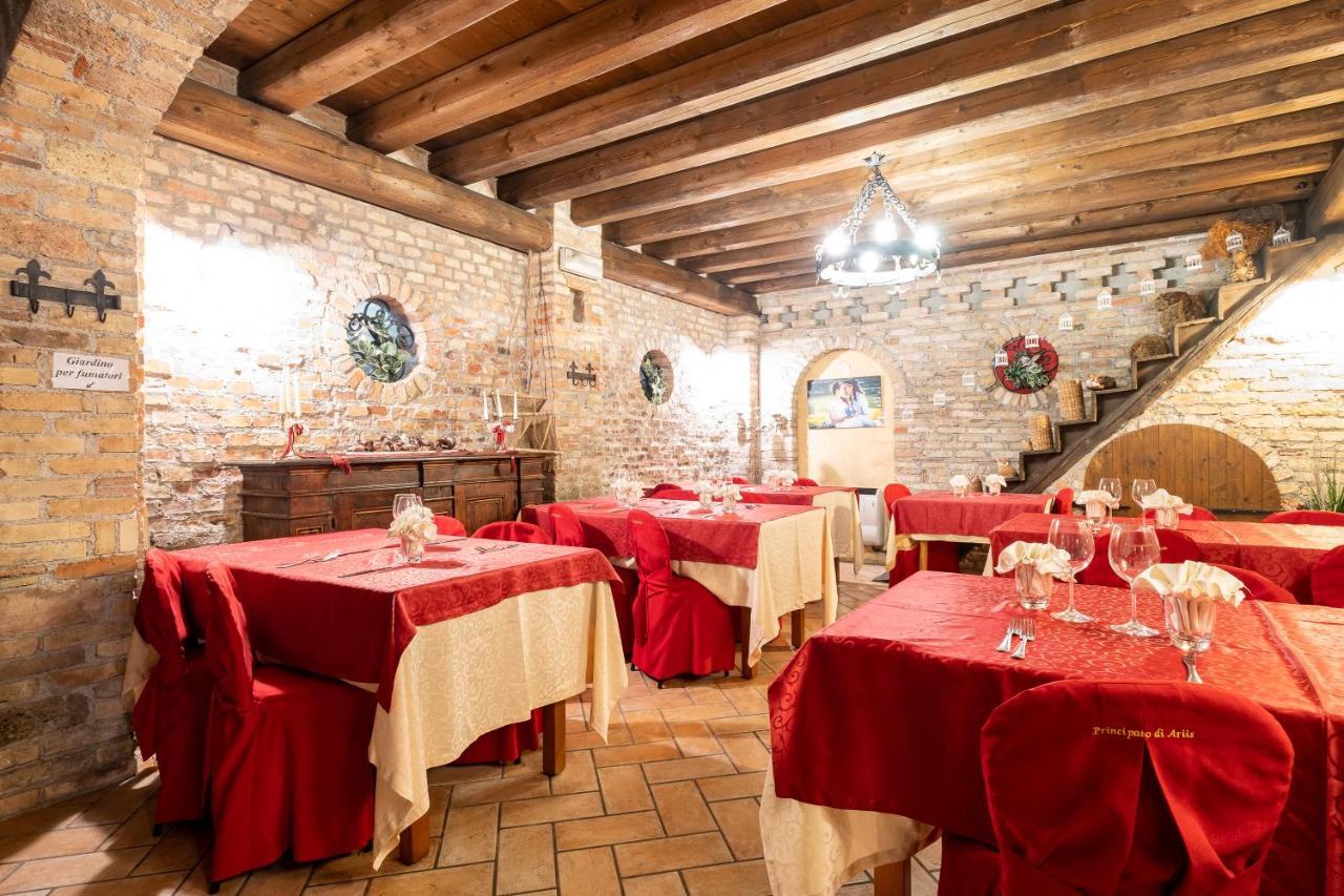 Principato Di Ariis Hotel Rivignano Eksteriør billede